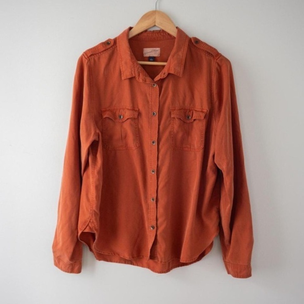 Universal Thread Orange Button Down Size Large